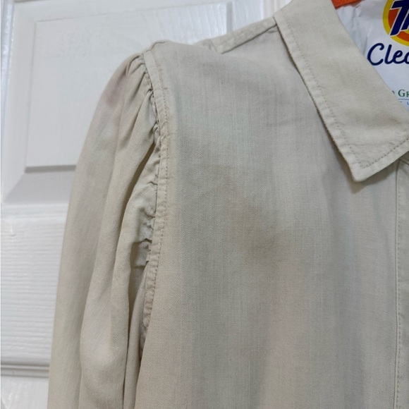 Rails Cream Button-Up Blouse - Picture 6 of 17